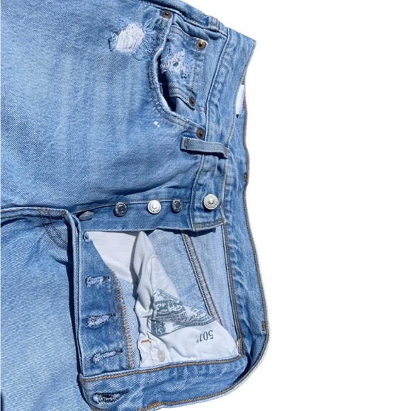 Levis 501 - Picture 3 of 8